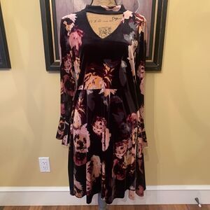 Ivanka Trump Stretchy Velvet Dress sz 12 BNWT